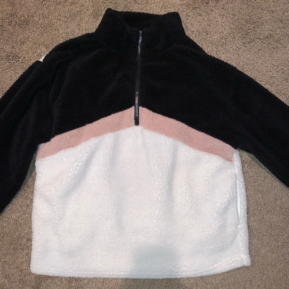 Target Tops - Colsie Sherpa sweater